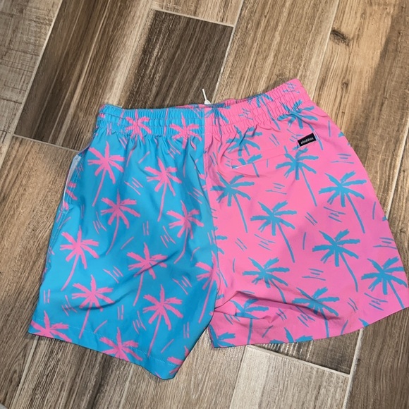 Chubbies Men’s Medium 5.5” Palm Springs EUC - Picture 3 of 4